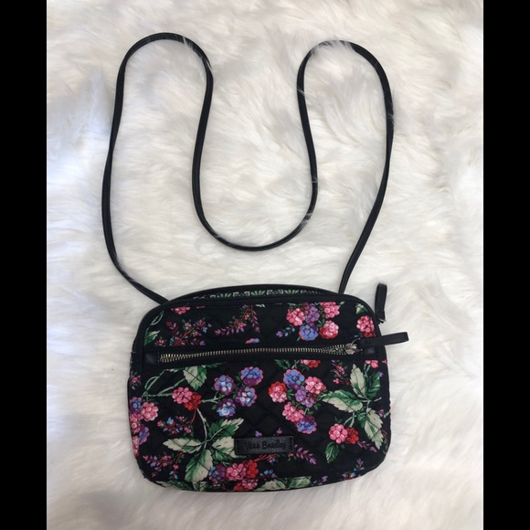 Vera Bradley Handbags - Vera Bradley Floral quilted purse
